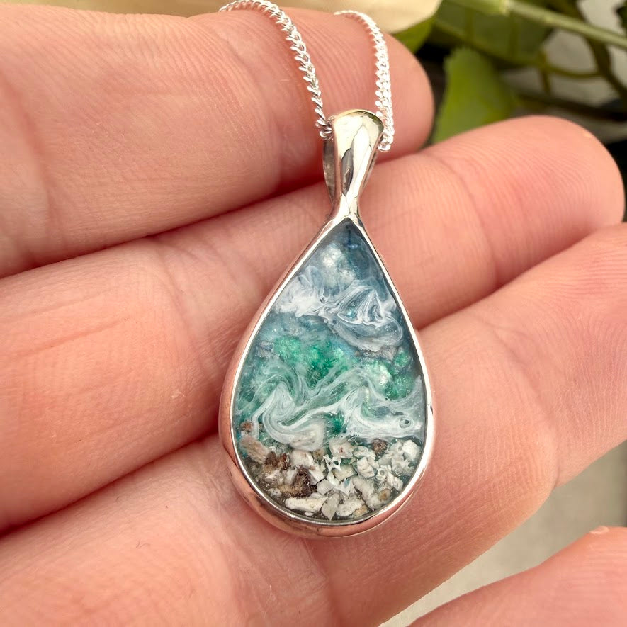 Sterling Silver Solid Teardrop Memorial Pendant