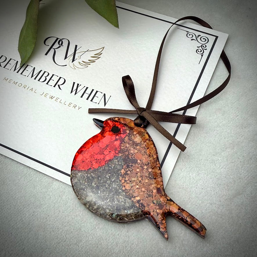 Small Robin Memorial Decoration