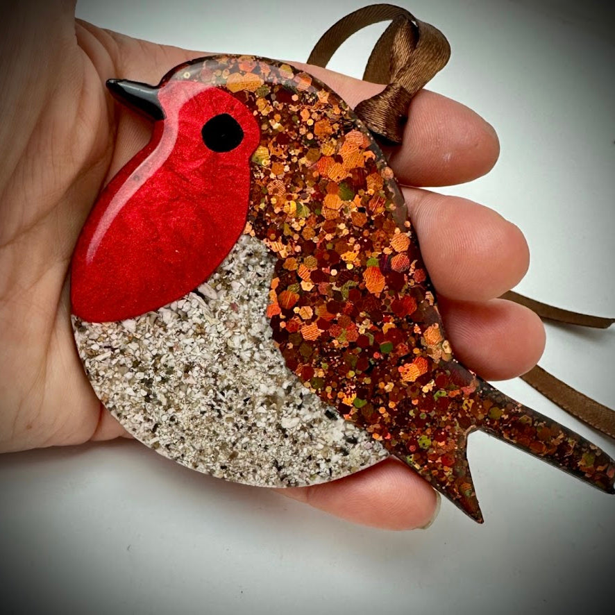 Large Robin Memorial Decoration