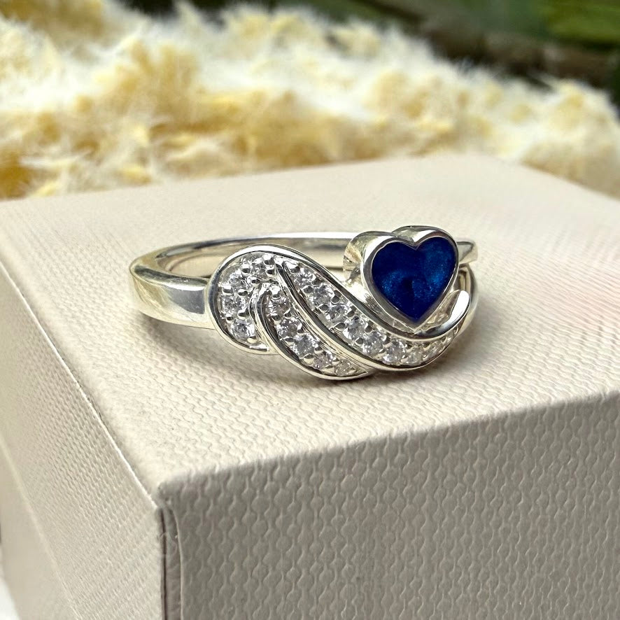 Sterling silver Crystal Wing Heart Memorial Ring