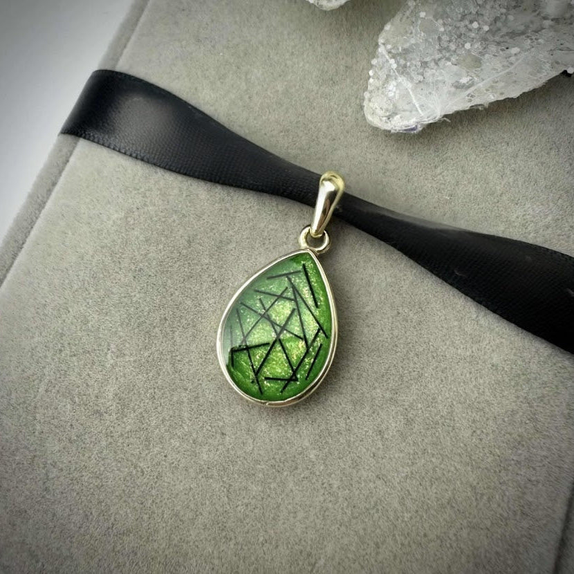 9ct Yellow Gold Teardrop Memorial Pendant