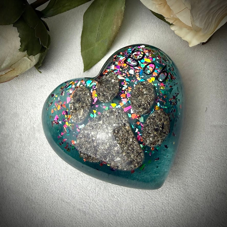 Large Puffy Heart Memorial Paperweight