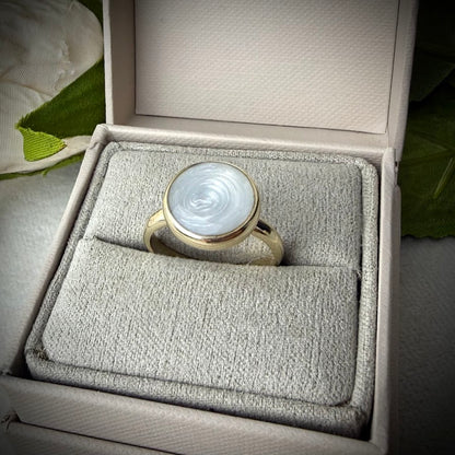 9ct Yellow Gold Round Memorial Ring