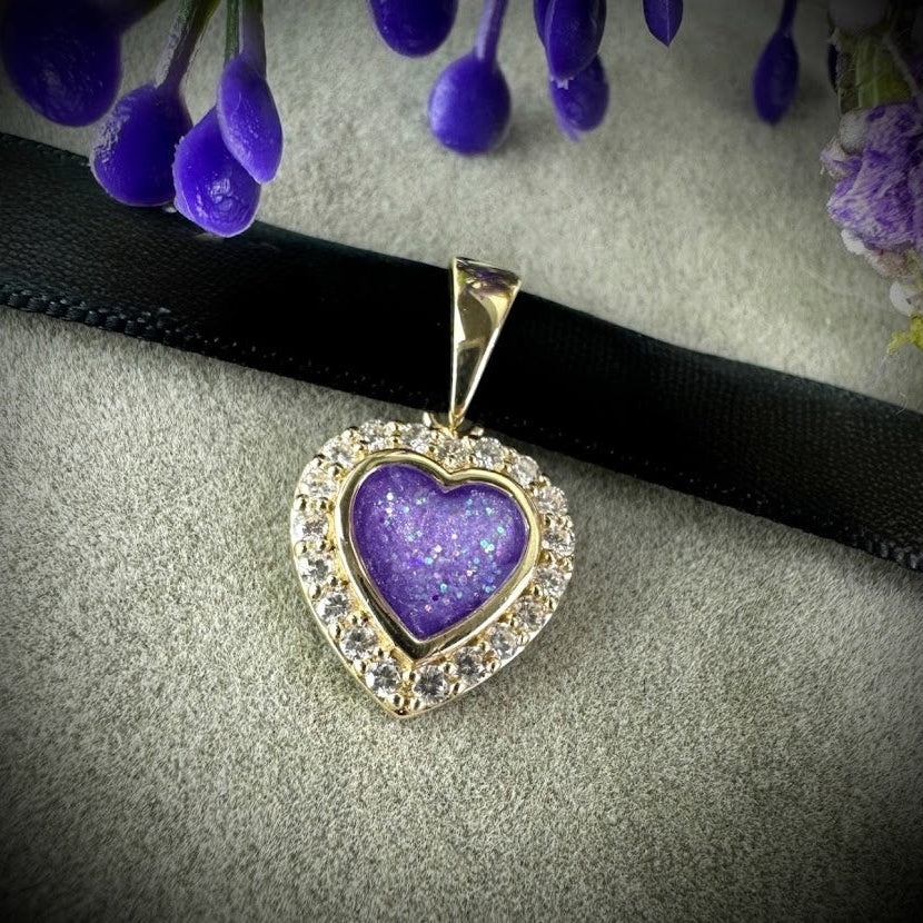 9ct Yellow Gold Crystal Heart Memorial Pendant
