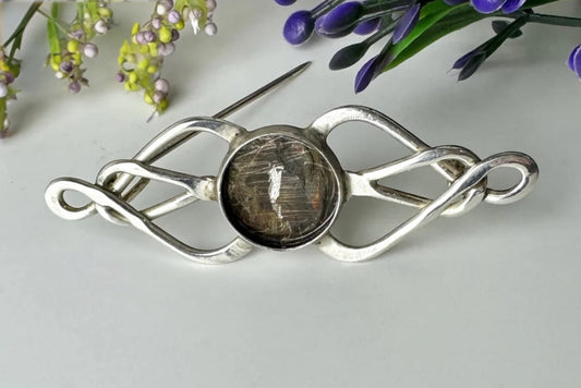 Sterling Silver Vintage Twist Memorial Brooch / Pin
