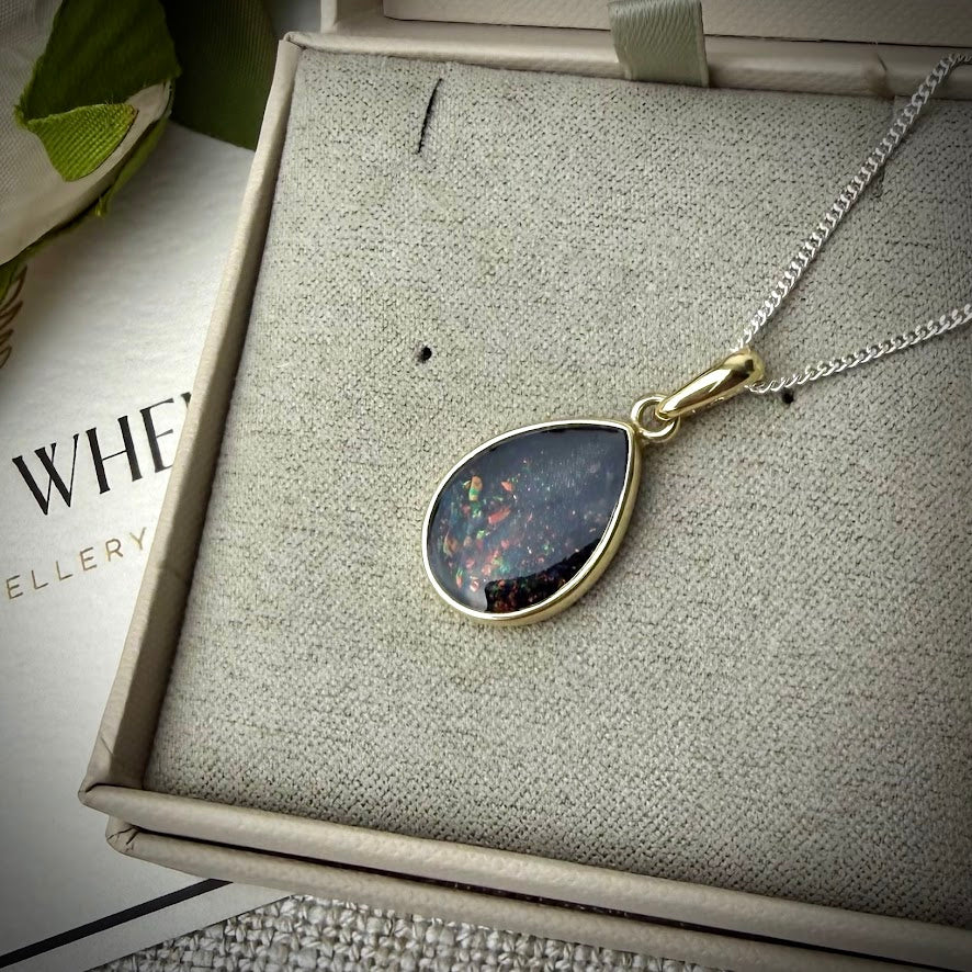 9ct Yellow Gold Teardrop Memorial Pendant