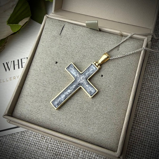 9ct Yellow Gold Cross Memorial Pendant