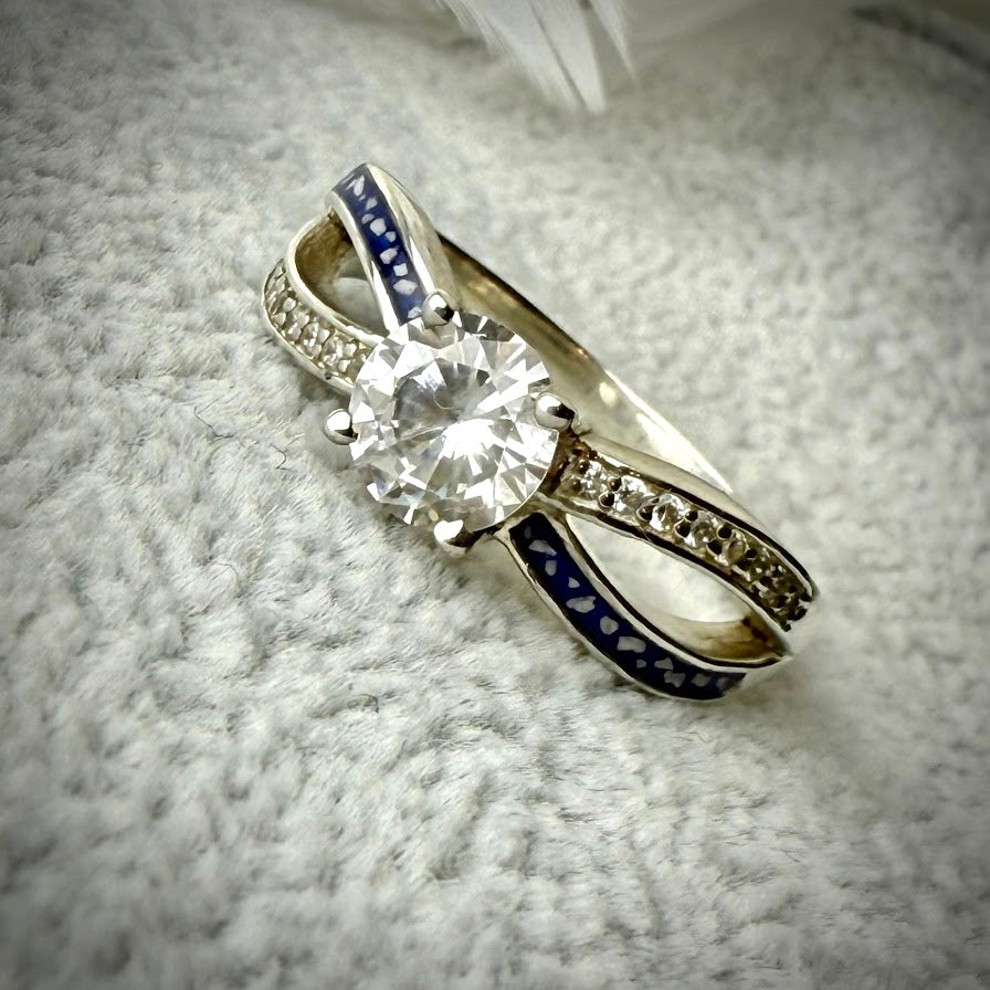 Sterling Silver Solitaire Infinity Ring