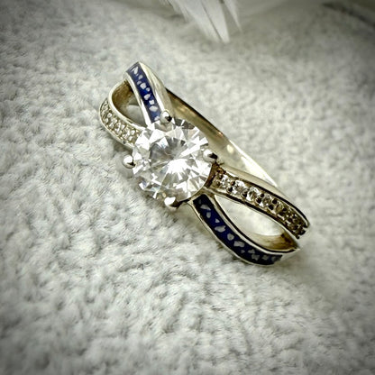 Sterling Silver Solitaire Infinity Ring