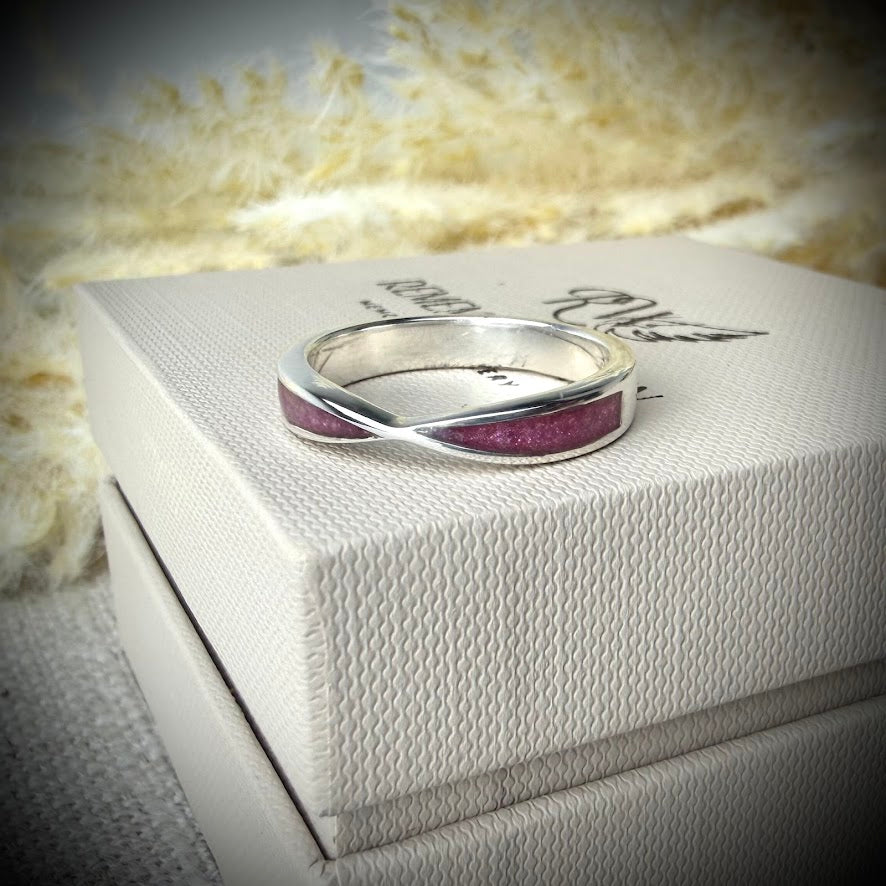 Sterling Silver Twist Memorial Ring