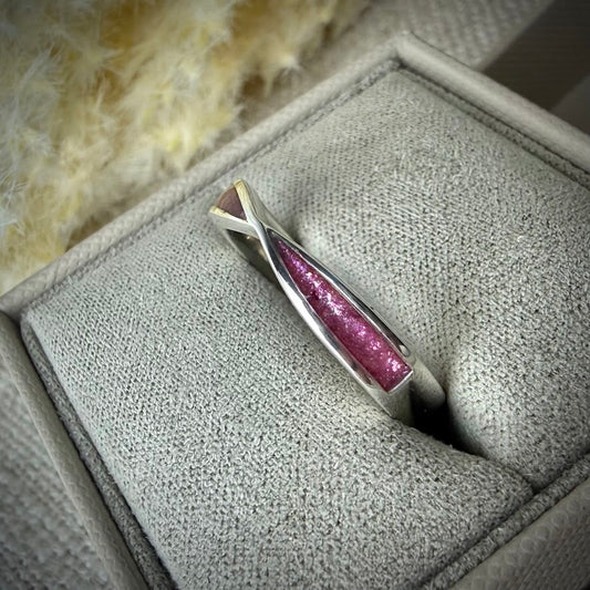 Sterling Silver Twist Memorial Ring