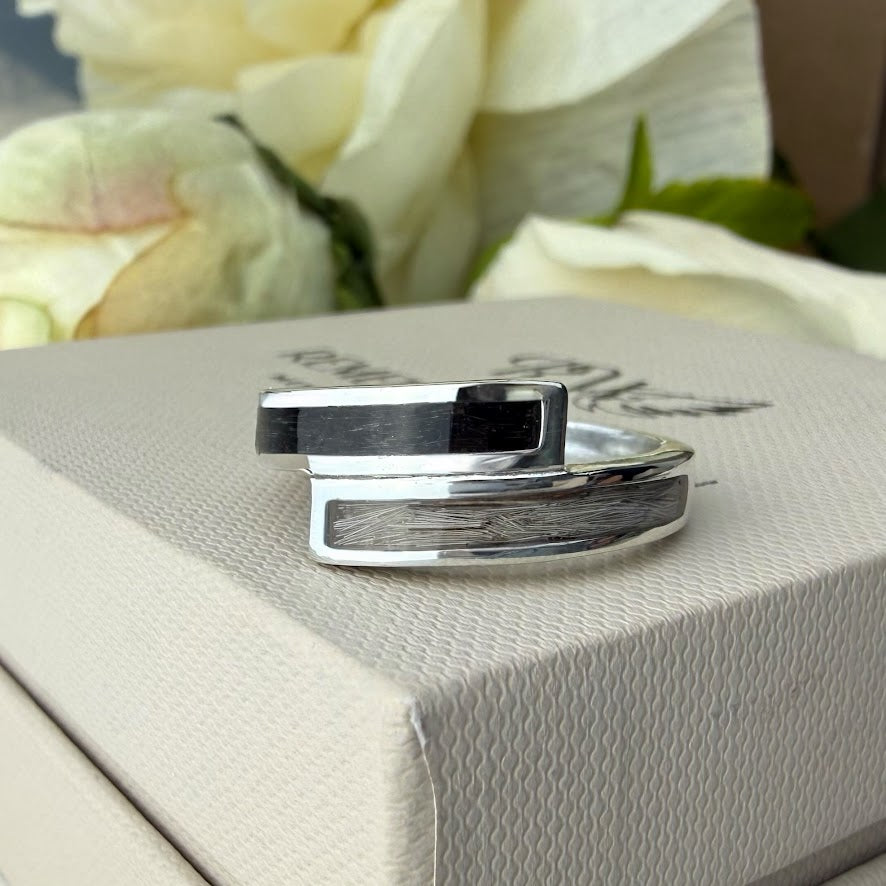 Sterling Silver Wrap around Memorial Ring