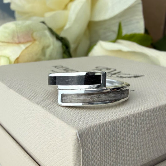 Sterling Silver Wrap around Memorial Ring