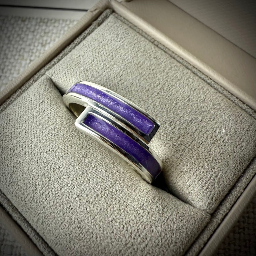 Sterling Silver Wrap around Memorial Ring