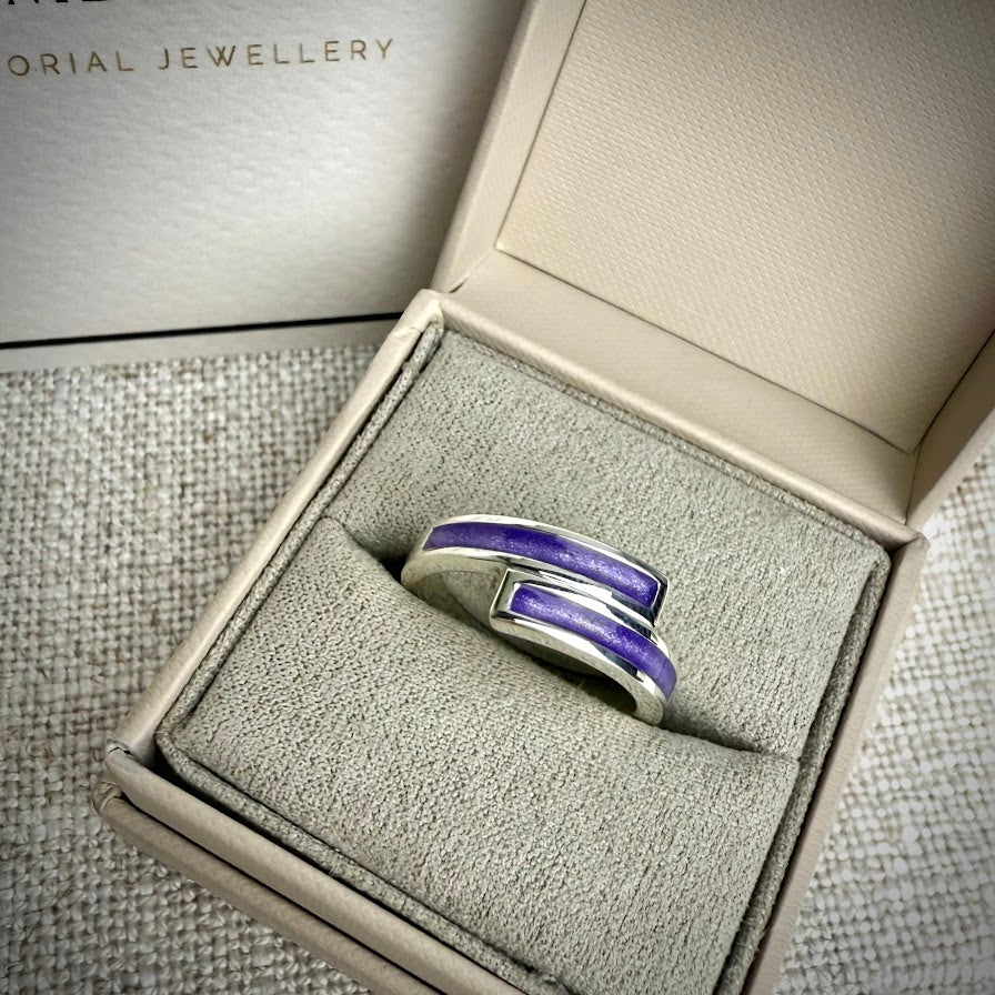 Sterling Silver Wrap around Memorial Ring